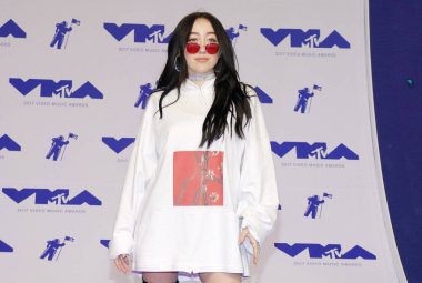 şarkıcı Noah Cyrus