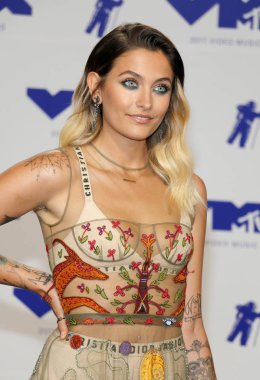 oyuncu Paris Jackson