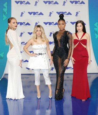 Pop grubunun beşinci uyum