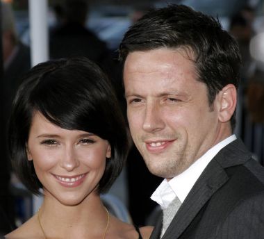 Ross mccall ve jennifer love hewitt