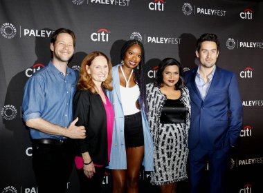 IKE Barinholtz, Beth Grant, Xosha Roquemore, Mindy Kaling ve Ed hafta