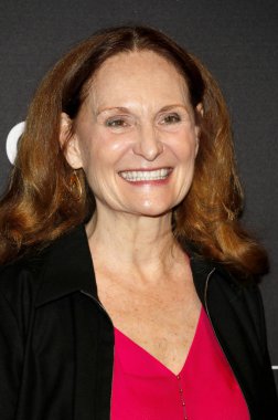aktris Beth Grant
