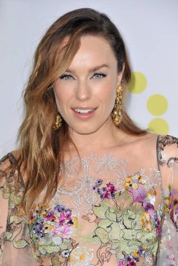 sinema oyuncusu Jessica Mcnamee