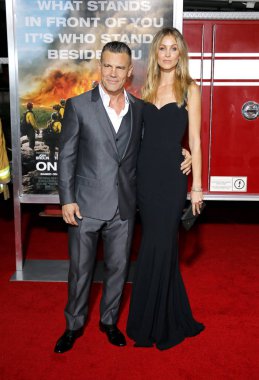 Josh Brolin ve Kathryn Boyd