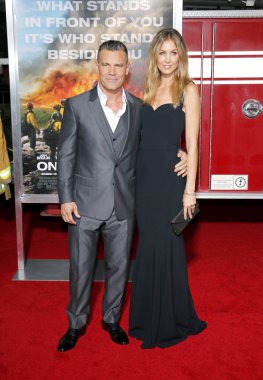 Josh Brolin ve Kathryn Boyd