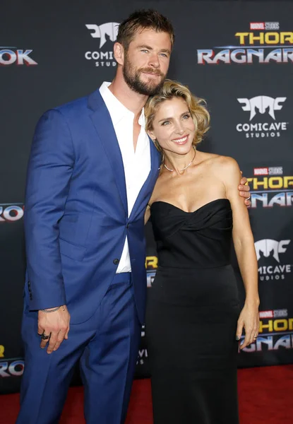 aktörler Chris Hemsworth ve Elsa Pataky