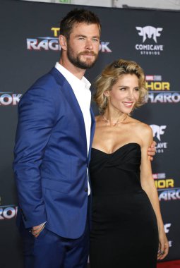 aktörler Chris Hemsworth ve Elsa Pataky