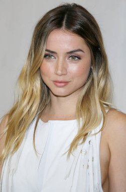 Aktris Ana De Armas