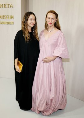 Jenni Kanye ve Saree Kanye