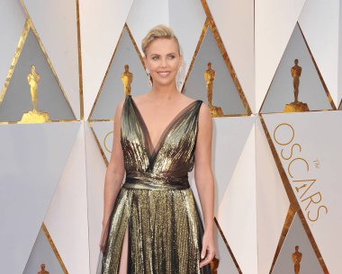 aktris charlize theron