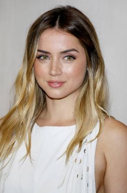 Aktris Ana De Armas
