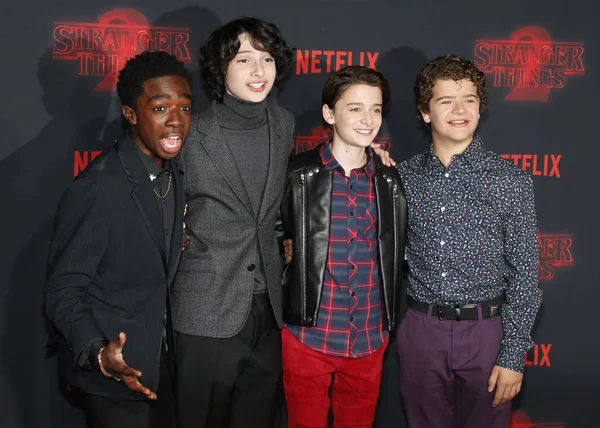 Schauspieler noah schnapp, gaten matarazzo, caleb mclaughlin und finn wolfhard — Stockfoto