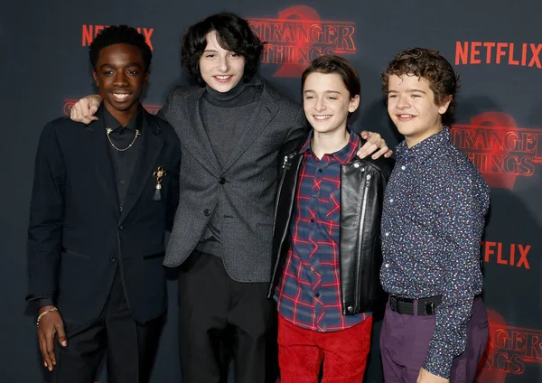 aktörler Noah Schnapp, Gaten Matarazzo, Caleb Mclaughlin ve Finn Wolfhard
