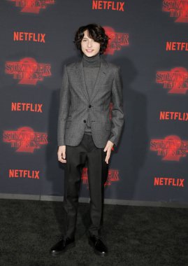 26 Ekim 2017 Regency Köyü tiyatro Westwood, ABD aktör Finn Wolfhard 'Yabancı şeylerin' Netflix sezon 2 galasında düzenlenen.