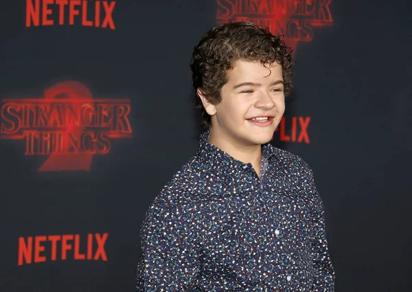 Herec Gaten Matarazzo Netflix Sezóna Premiéře Cizí Věci Divadle Vesnice — Stock fotografie