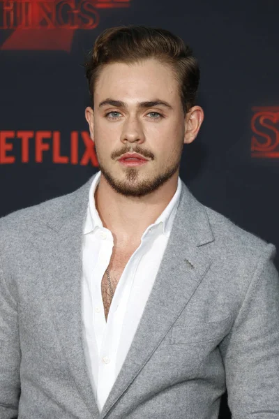 Skådespelaren Dacre Montgomery — Stockfoto