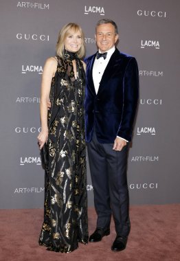 defne ve bob Iger willow