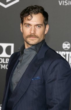 13 Kasım 2017 Hollywood, ABD Dolby tiyatroda aktör Henry Cavill 'Adalet Birliği' Dünya galasında düzenlenen.