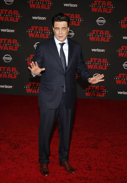 Herec Benicio Del Toro Svět Premiéra Star Wars Poslední Jedi — Stock fotografie