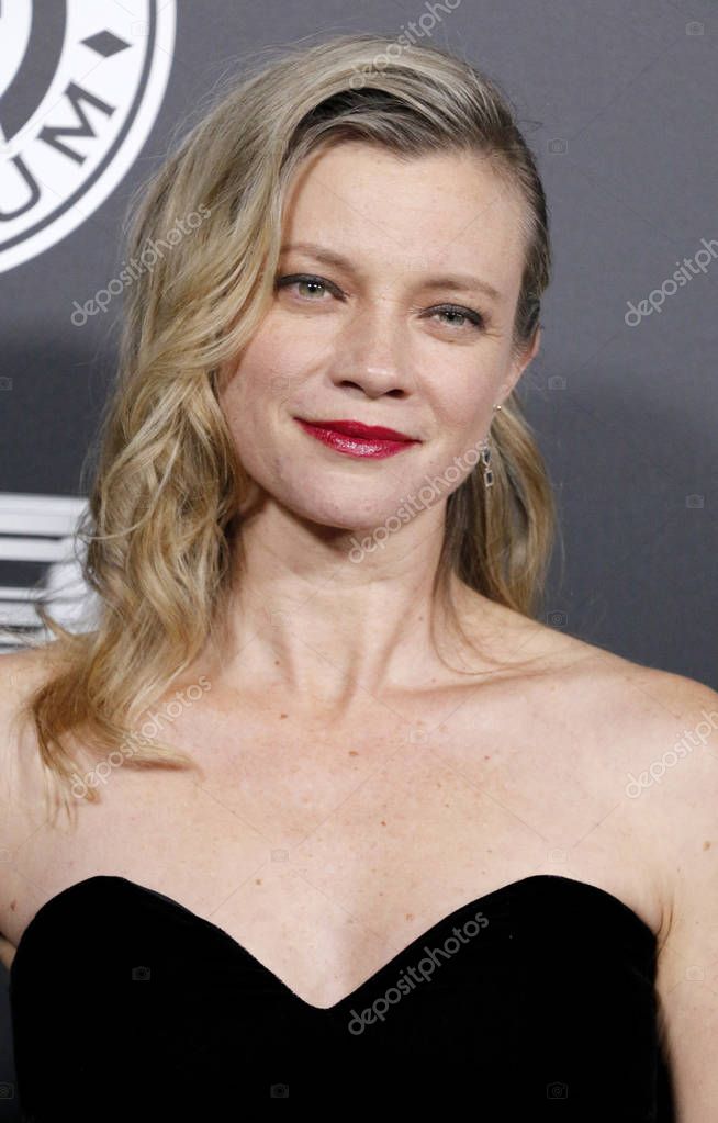 la actriz Amy Smart en el Art Of Elysium 's 11th Annual Heaven