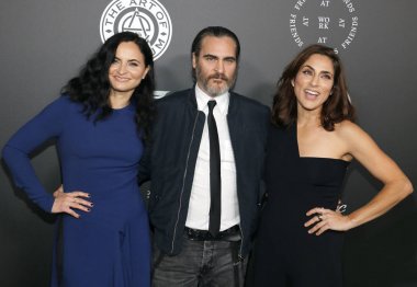 6 Ocak 2018 Santa Monica, ABD Barker hangarda oyuncuları Joaquin Phoenix, yağmur Phoenix ve yaz Phoenix Elysium sanat'ın 11 yıllık cennet şenlikte düzenlenen.