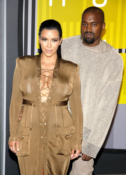 Kanye West ve Kim Kardashian — Stok fotoğraf