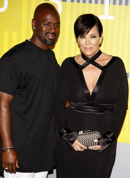 Kris Jenner y Corey Gamble — Foto de Stock