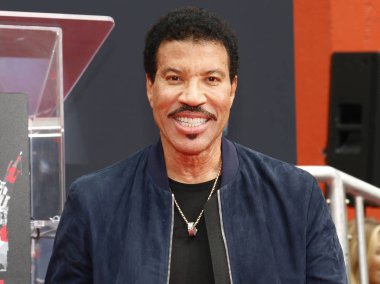 şarkıcı Lionel Richie Lionel Richie el ve ayak izi törenle Tcl Çin Tiyatrosu Hollywood, ABD 7 Mart 2018 düzenlenen.