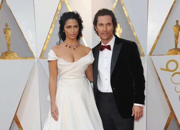 Camila Alves Matthew Mcconaughey Yıllık Akademi Ödülleri Nde Hollywood Abd — Stok fotoğraf