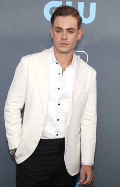 aktör Dacre Montgomery, 23 yıllık Critics'Choice Awards Santa Monica, ABD Barker hangarda 11 Ocak 2018 düzenlenen.