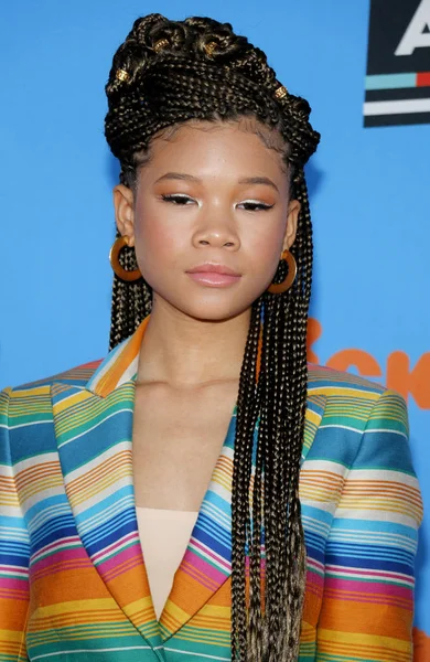 Storm Reid — Stockfoto