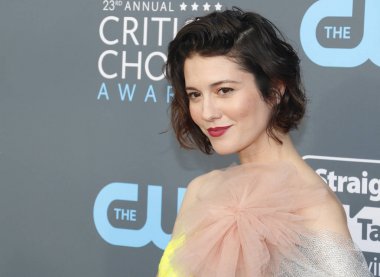 aktris Mary Elizabeth Winstead, 23 yıllık Critics'Choice Awards Santa Monica, ABD Barker hangarda 11 Ocak 2018 düzenlenen.