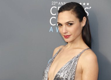 aktris Gal Gadot, 23 yıllık Critics'Choice Awards Santa Monica, ABD Barker hangarda 11 Ocak 2018 düzenlenen.
