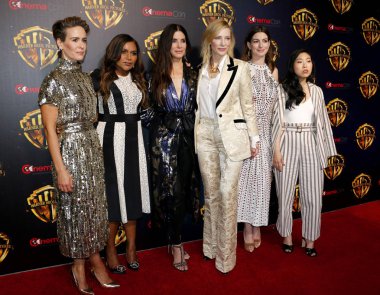 Sarah Paulson, Mindy Kaling, Sandra Bullock, Cate Blanchett, Anne Hathaway ve Awkwafina