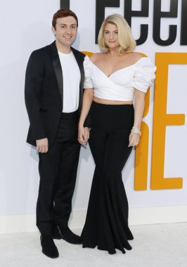 Daryl Sabara ve Meghan Trainor 'I çok hissediyorum' Los Angeles galasında Regency Köyü tiyatro Westwood, ABD 17 Nisan 2018 düzenlenen.