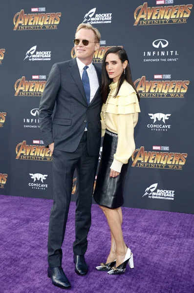 Herci Paul Bettany Jennifer Connelly Premiéře Filmu Disney Marvel Avengers — Stock fotografie