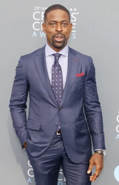 aktör Sterling K. Brown, 23 yıllık Critics'Choice Awards Santa Monica, ABD Barker hangarda 11 Ocak 2018 düzenlenen.