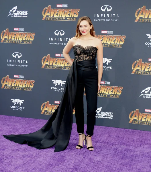 Actriz Elizabeth Olsen Estreno Disney Marvel Avengers Infinity War Celebrado — Foto de Stock