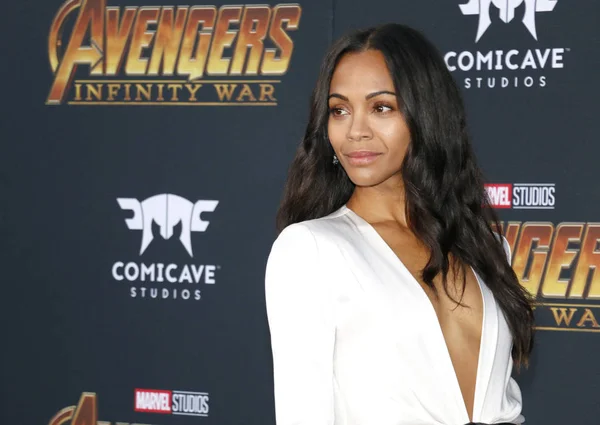 Atriz Zoe Saldana Estreia Avengers Infinity War Disney Marvel Realizada — Fotografia de Stock