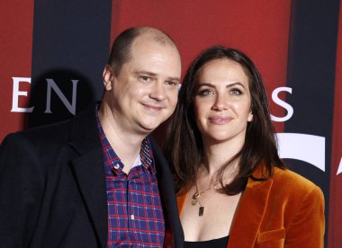 Mike Flanagan ve Kate Siegel, 29 Ekim 2019 'da ABD' nin Westwood kentindeki Regency Village Theater 'da düzenlenen' Doctor Sleep 'in Los Angeles galasında.