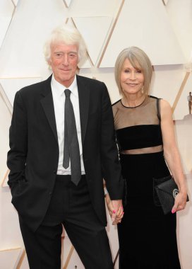 Roger Deakins ve Isabella James Purefoy Ellis, 9 Şubat 2020 'de Hollywood Dolby Tiyatrosu' nda düzenlenen 92. Akademi Ödülleri 'nde.