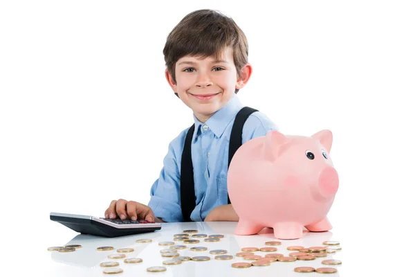 Kendi tasarruf ile mutlu çocuk