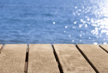 Denizde ahşap arka plan