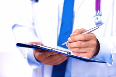 ofiste genç doktor bir giriş yapar