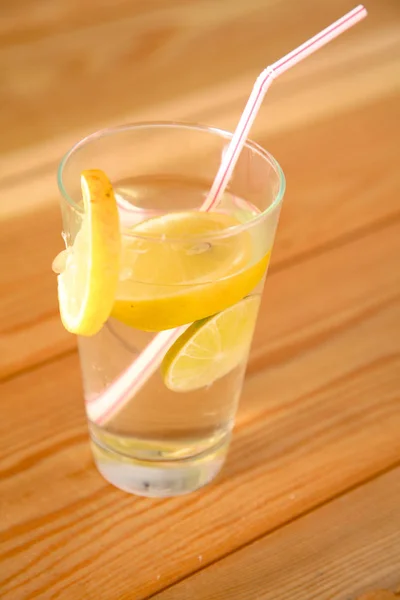 Citrus lemonade with lime and mint, selective focus — Stock Photo, Image