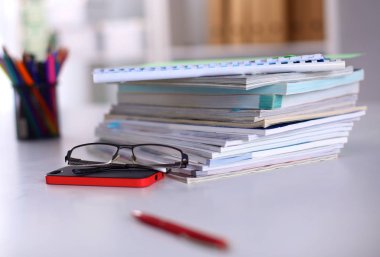 Grubu çok renkli office oluşturmanız ve gözlük