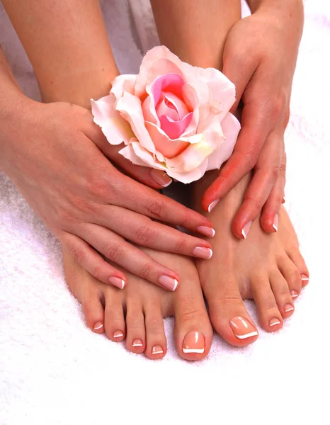 Closeup photo of a beautiful female feet with pedicure — Stock Photo, Image