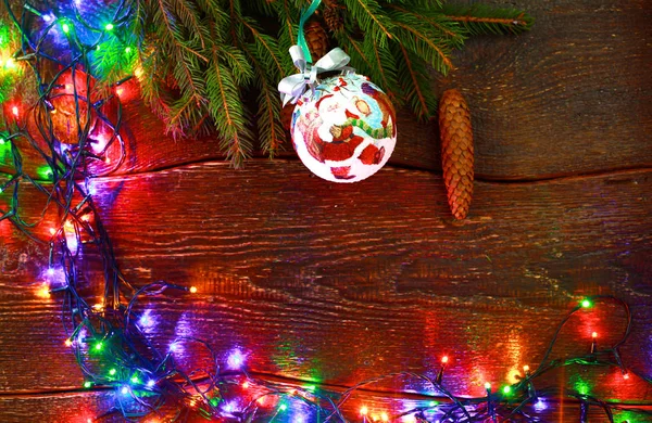 Різдвяний сільський фон - старовинна дошка з ліхтарями та вільним текстовим простором — стокове фото