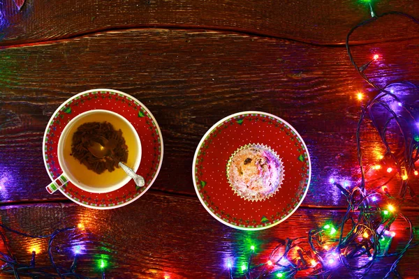 Zimowe filiżankę herbaty i Dekoracje świąteczne — Zdjęcie stockowe