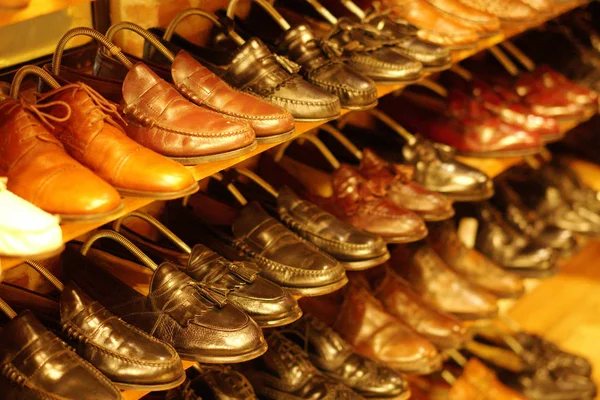 Man leather shoes  on shelf. Stock Image — Stock Photo, Image